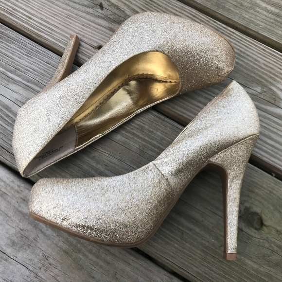 BAMBOO Shoes - Bamboo Women Heel Pump Shoe Gold Tone Office-015